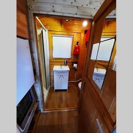 Autarkes Tiny House Mit Rheinblick Apartment Rumikon Exterior photo
