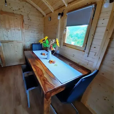 Autarkes Tiny House Mit Rheinblick Apartment Rumikon Exterior photo