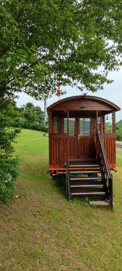 Autarkes Tiny House Mit Rheinblick Rumikon